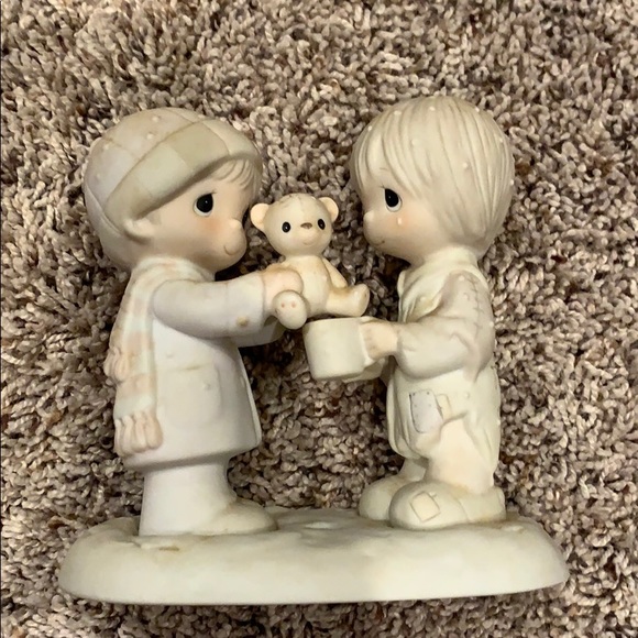 Christmas time is for sharing precious moment - Picture 4 of 5